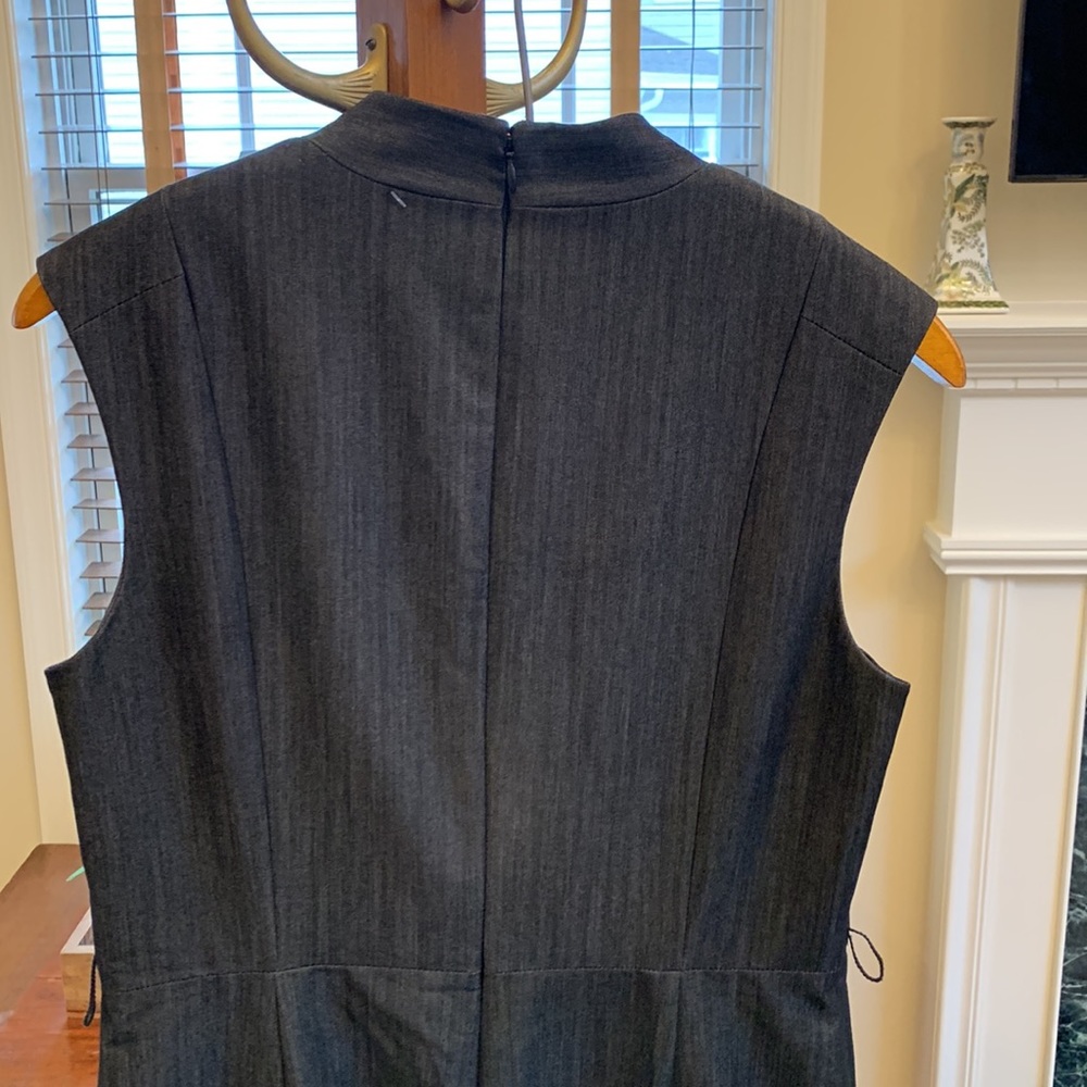 CALVIN KLEIN | Gray-Black V-neck Jumpsuit | Missing Self-tie | Sz 8/10 - Picture 5 of 16